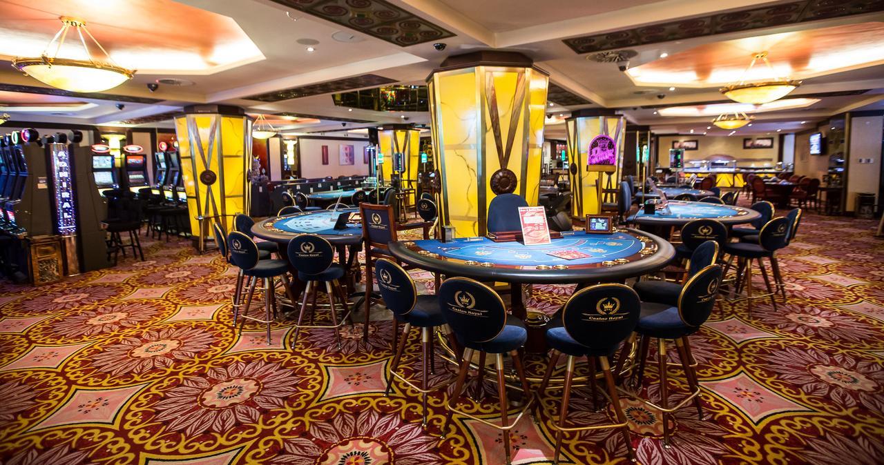 Casino & Hotel Royal Ceska Kubice Zewnętrze zdjęcie